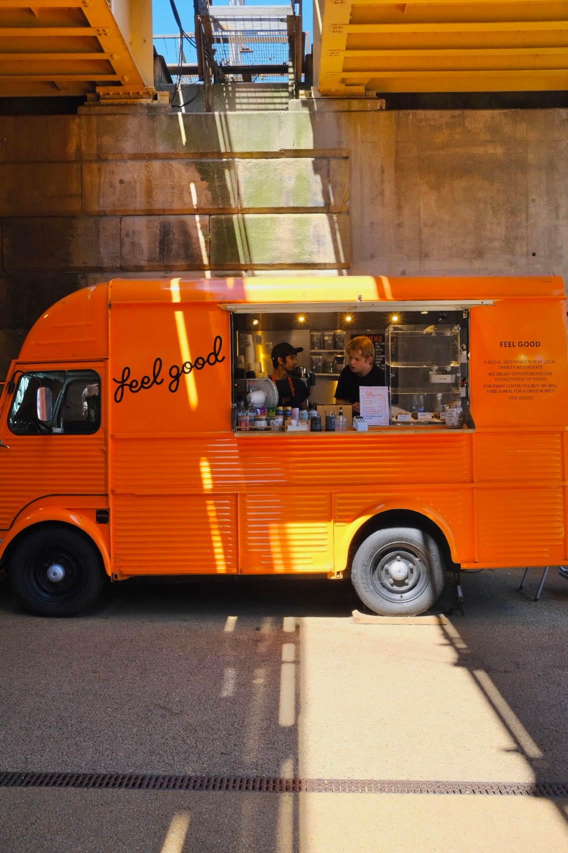 orangefoodtruck